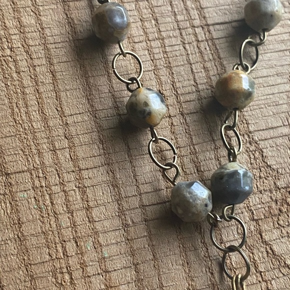 Elegant Gemstone Agate Jasper Gold and Brown Pendant Necklace - Picture 4 of 6